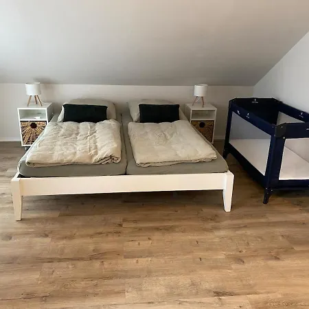 Lägenhet Gemuetliche Fuer 4 Personen - *